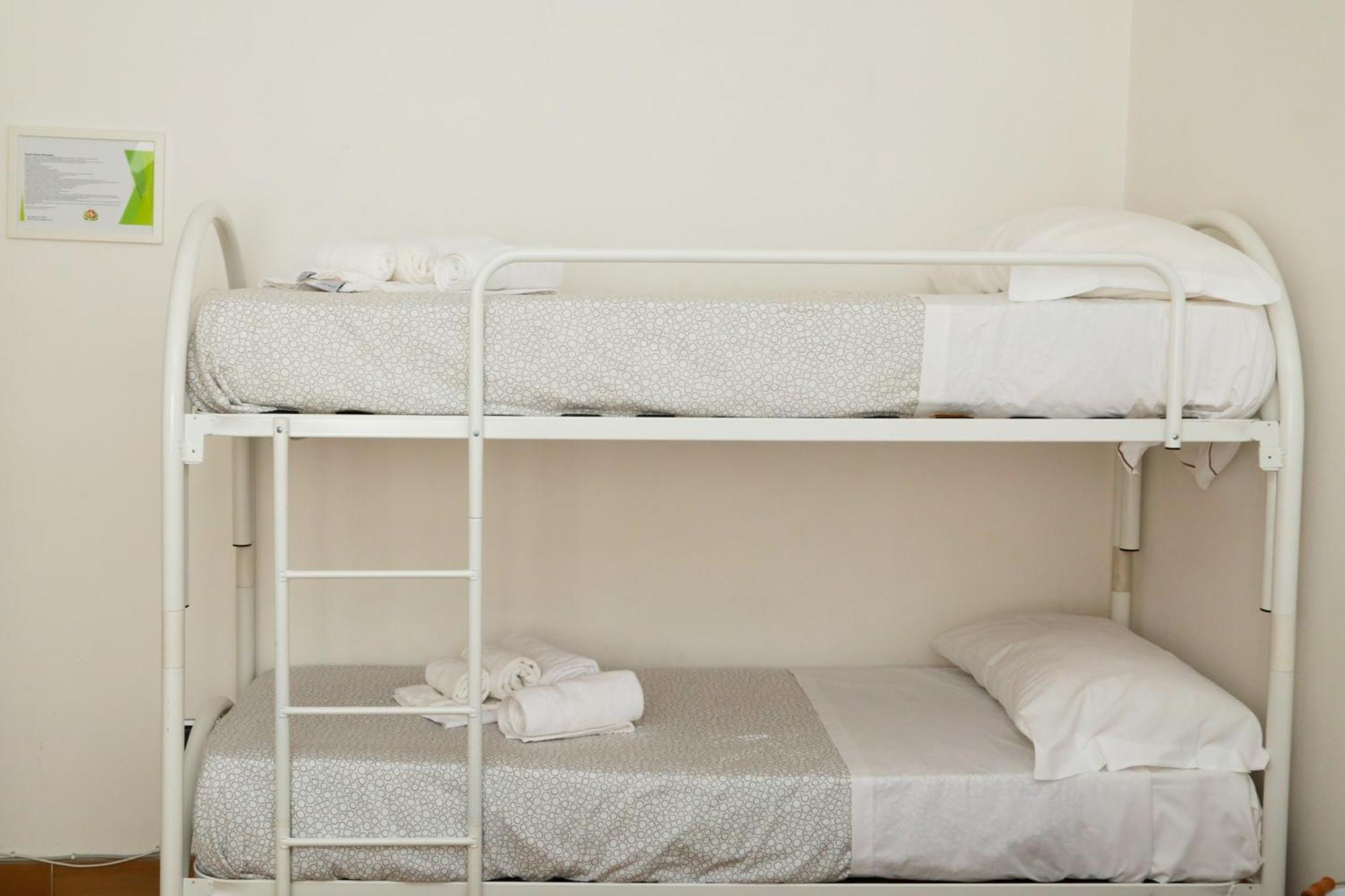 Guest House Simonazzi Reggio Emilia Bagian luar foto