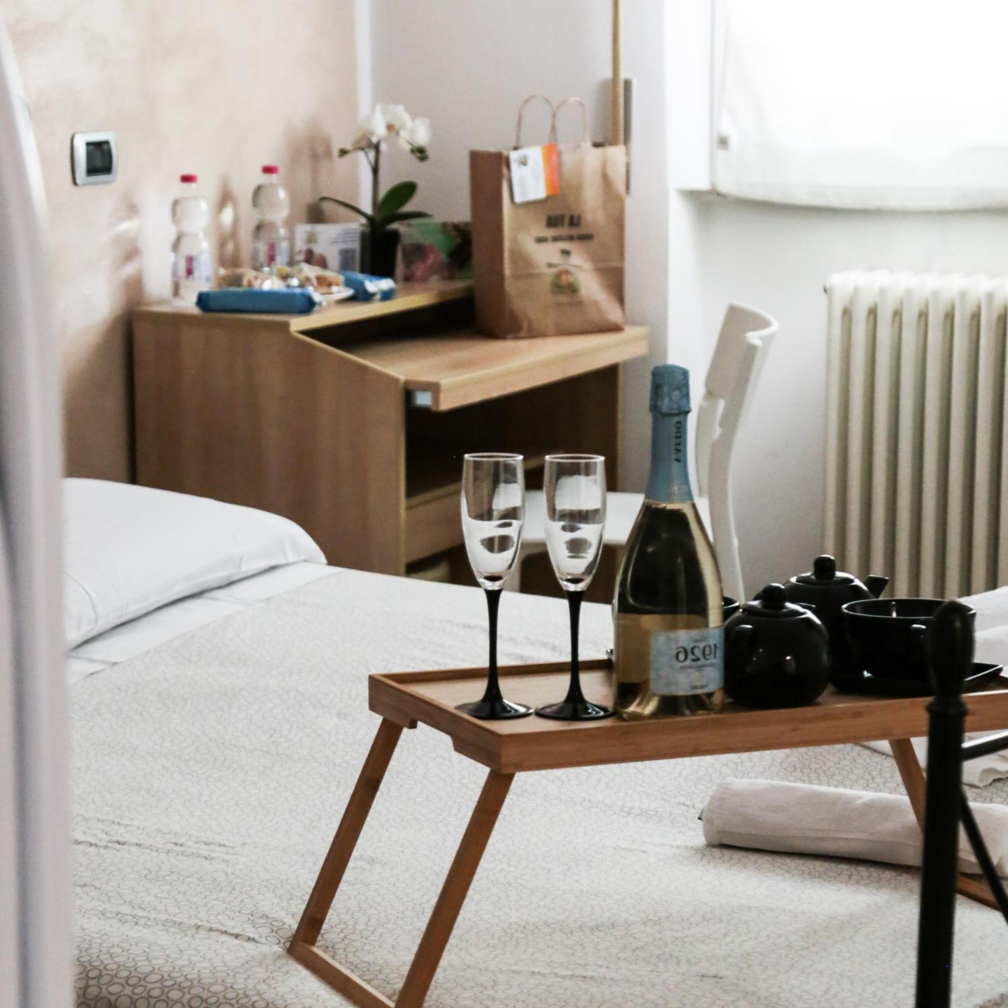 Guest House Simonazzi Reggio Emilia Bagian luar foto